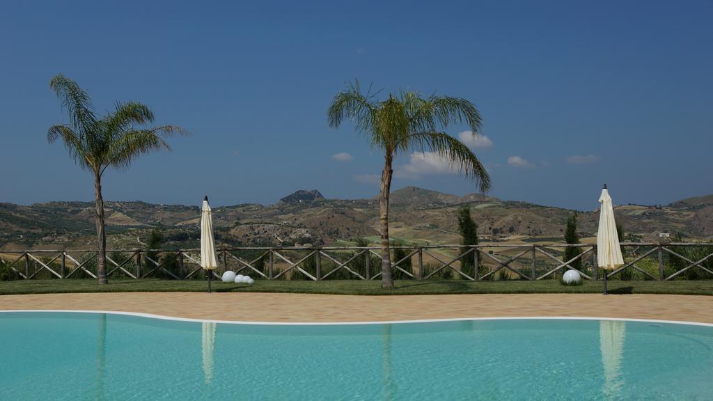 Agriturismo Feudo Muxarello Aragona Eksteriør billede