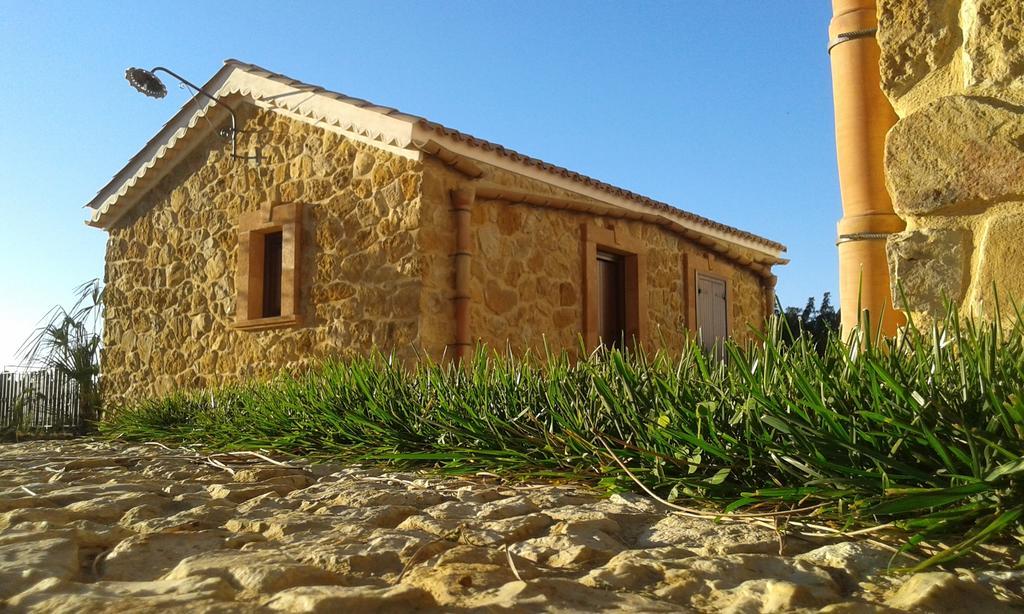 Agriturismo Feudo Muxarello Aragona Værelse billede