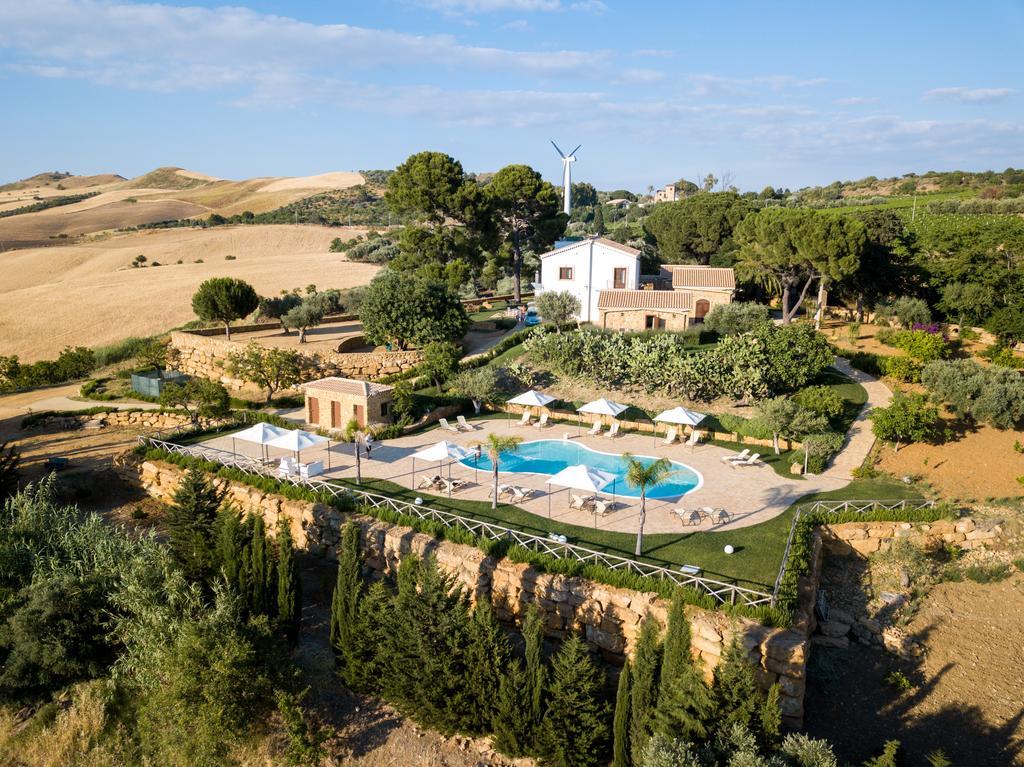 Agriturismo Feudo Muxarello Aragona Eksteriør billede