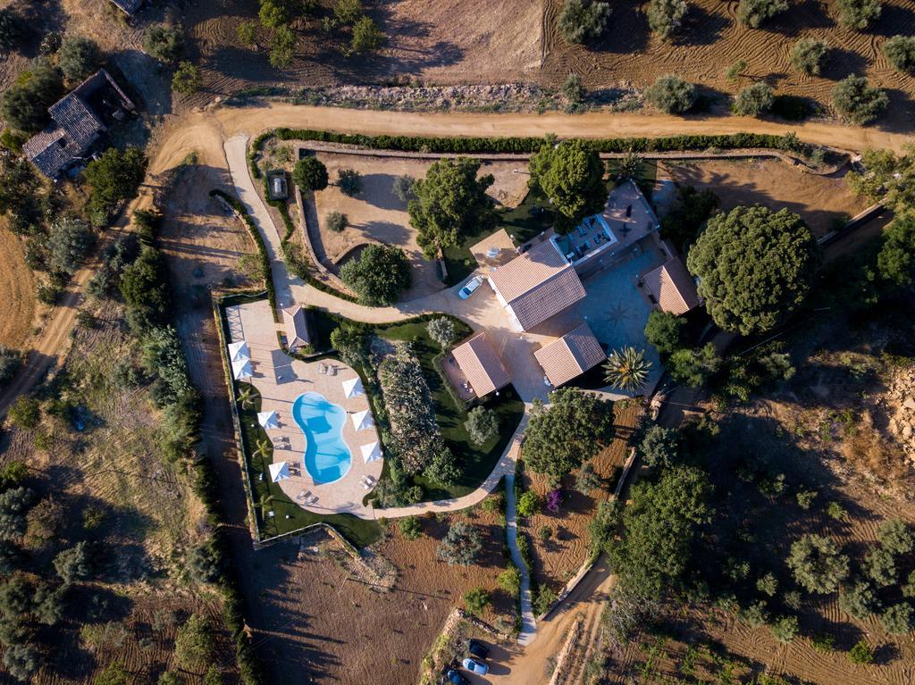 Agriturismo Feudo Muxarello Aragona Eksteriør billede